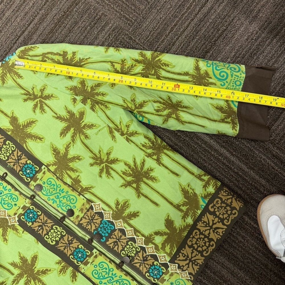 City Girl Vacation Tropical Palm Tree Green Brown Button Down Shirt Vintage Y2K - Picture 6 of 12